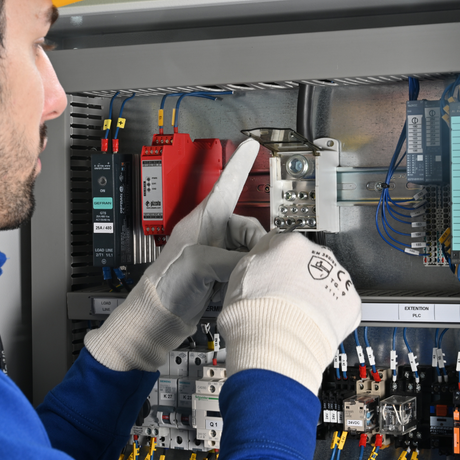 DISTRIBUTION BLOCK TAILORED FOR EVERY NEED