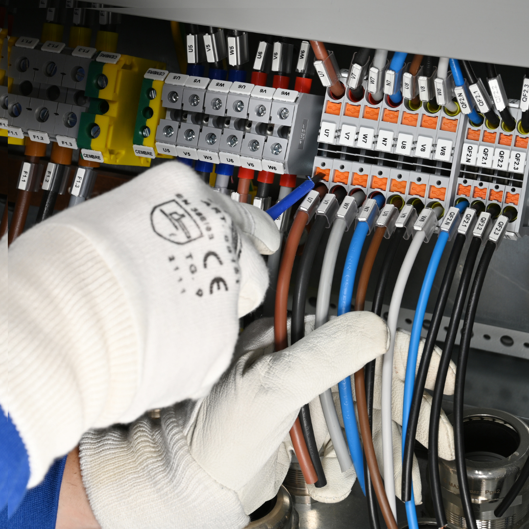 UNMATCHED POWER AND SPEED: T-BLOCK TERMINAL BLOCKS